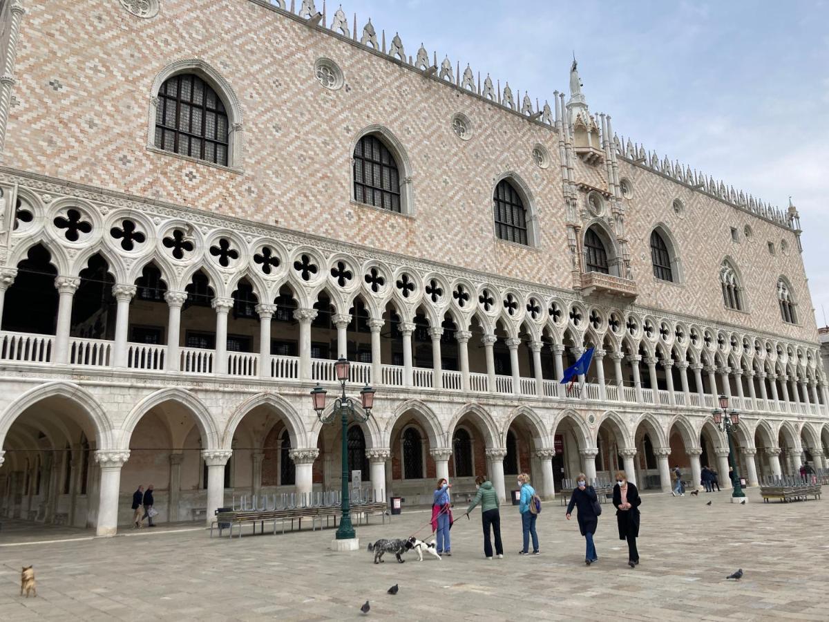 Venice Venezia ,Ghetto,Biennale, Campo Maddalena Εξωτερικό φωτογραφία